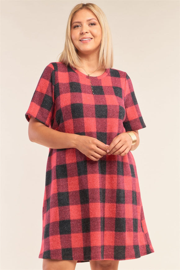 Plus Size Checkered Round Neck Short Sleeve Sweater Mini Dress